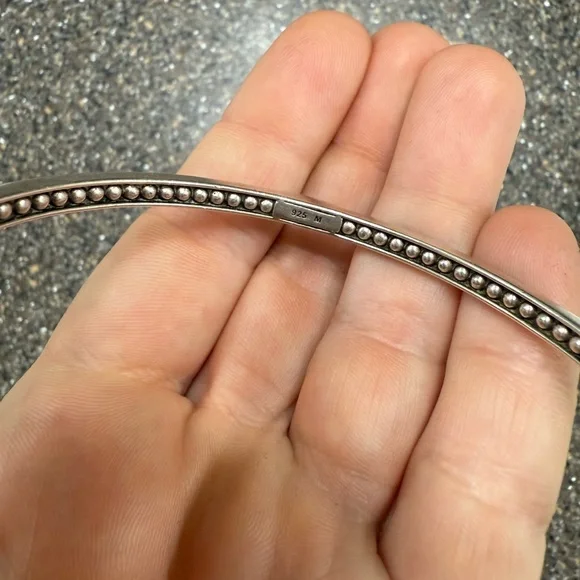 Lagos Caviar Icon Onyx Bangle - Picture 4 of 6